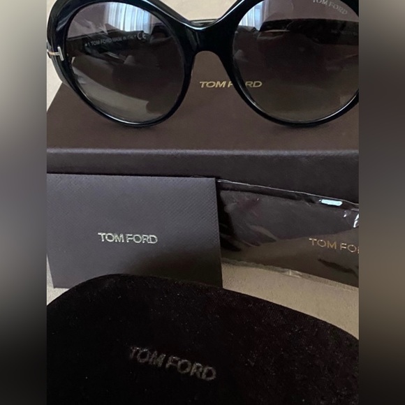 😎Tom Ford sunglasse - Picture 8 of 8